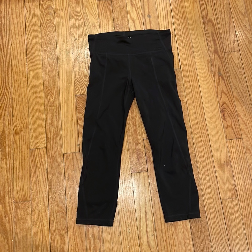 Gap Fit cropped leggings